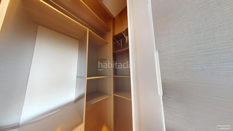 Foto afff759b-0e69-4bf4-b775-2b8cd832c679. Appartamento con riscaldamento parcheggio in Los Remedios Sevilla
