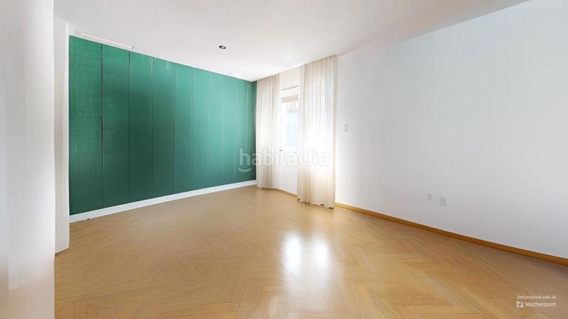 Foto c73b283d-f354-4428-bc46-3495fbd15e33. Appartamento con riscaldamento parcheggio in Los Remedios Sevilla