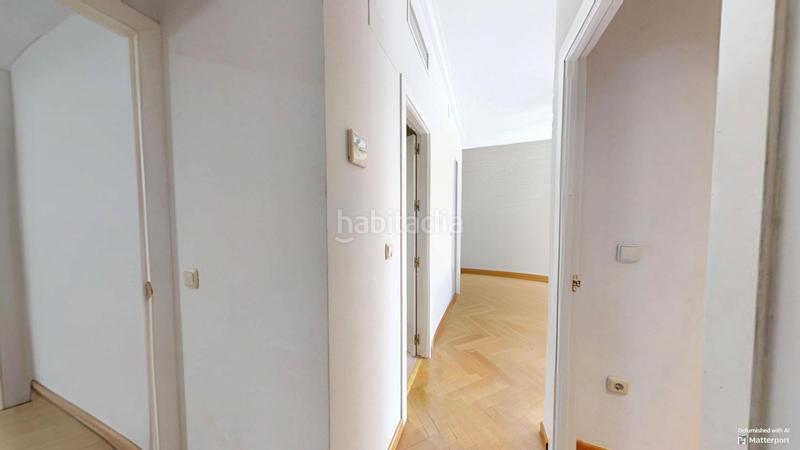 Foto cf0e30f0-d866-45ab-bc13-e969990b857c. Appartamento con riscaldamento parcheggio in Los Remedios Sevilla