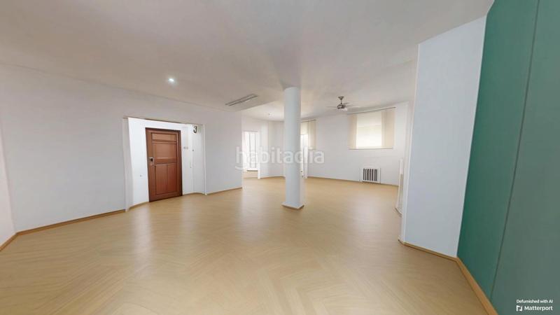 Foto cf6f0b8e-02c3-4718-9c9c-90534c88dffa. Appartamento con riscaldamento parcheggio in Los Remedios Sevilla