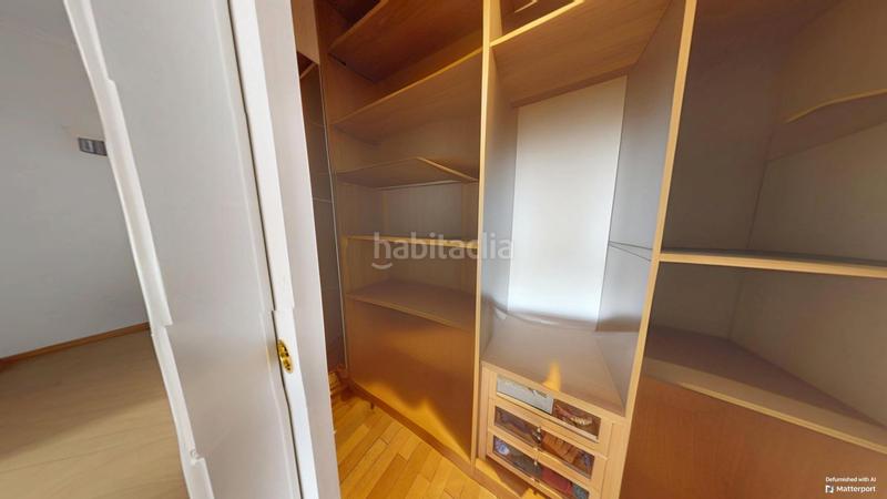 Foto d61be76f-d329-4233-b555-3b2022e8371f. Appartamento con riscaldamento parcheggio in Los Remedios Sevilla