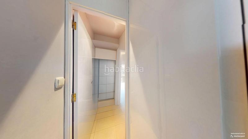 Foto e0d23bad-bc1c-48bd-bef2-895fce796c73. Appartamento con riscaldamento parcheggio in Los Remedios Sevilla