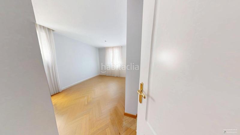 Foto e1c1f46a-28d8-425c-973c-615285f867c3. Appartamento con riscaldamento parcheggio in Los Remedios Sevilla