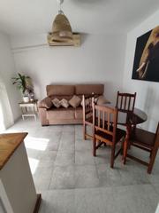 Location Appartement  Asturias. Piso en alquiler en triana, 3 dormitorios.