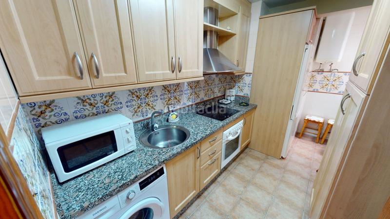 Foto 2bcd6612-2988-4a30-be2d-f54d9d0817cc. Location appartement dans fray tomas de berlanga 10 dans Sevilla