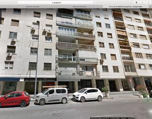 Locale commerciale in Triana Este