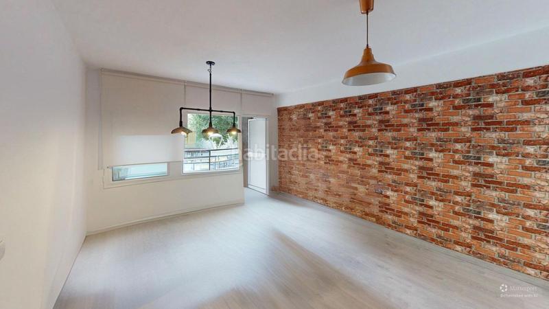 Foto 78a08d46-9c34-4627-857c-2ccd69424c57. Pis amb calefacció piscina a El Porvenir Sevilla