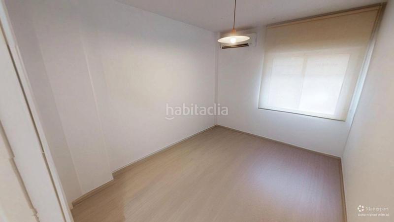 Foto cf9b9a4a-c57a-452d-b02d-9019272aecd4. Pis amb calefacció piscina a El Porvenir Sevilla