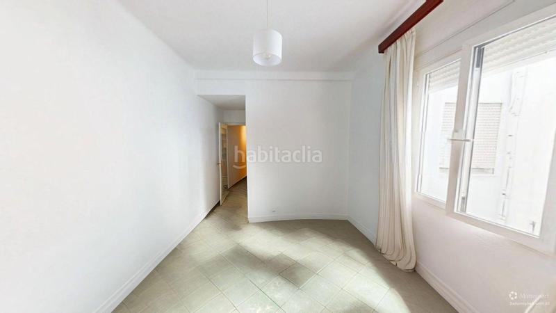 Foto 00d2e594-b8fe-4d65-b63d-3a2c7b131165. Appartement avec chauffage parking dans Los Remedios Sevilla
