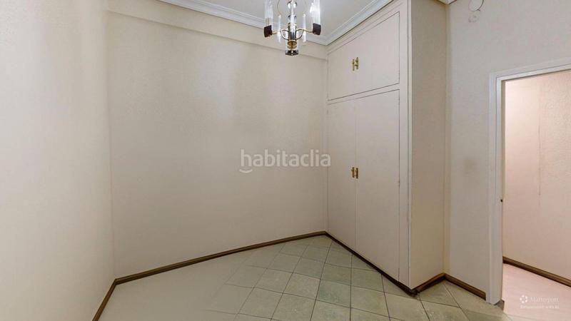 Foto 382c9b43-eced-42e9-a127-7e1c42207cba. Appartement avec chauffage parking dans Los Remedios Sevilla