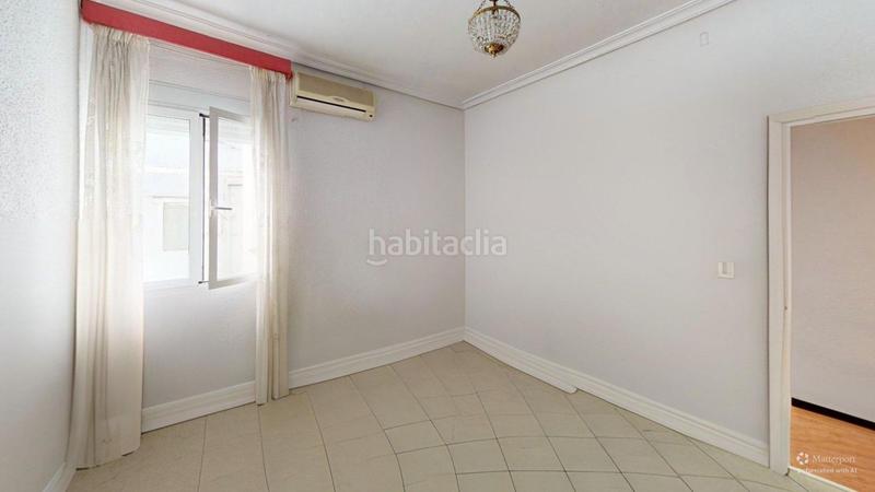 Foto f913f348-3f4d-4b29-a9c0-3ec27d06ebcd. Appartement avec chauffage parking dans Los Remedios Sevilla
