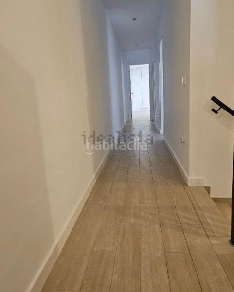 Foto 3e7680f5-33fc-4816-949d-0c198f8c81ac. Flat with heating in Los Remedios Sevilla