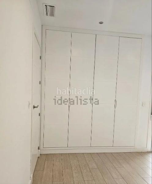 Foto cf44d558-f748-4c9e-b442-a0da206b0641. Flat with heating in Los Remedios Sevilla