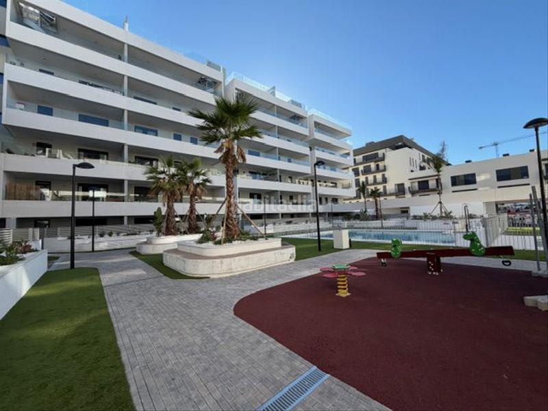 Foto 512778aa-d0dc-4021-bcd0-a9d6732a44a9. Affitto appartamento con parcheggio in Bellavista Sevilla