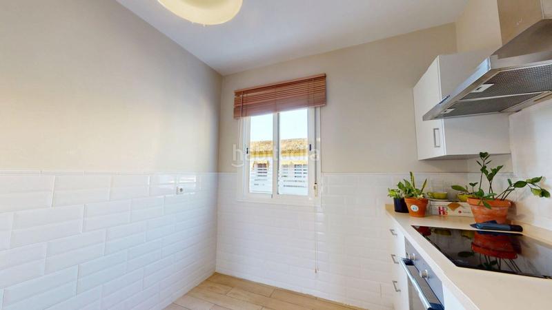 Foto a7f71097-d7e3-44c4-a033-eee24acf01ad. Location appartement dans Los Remedios Sevilla