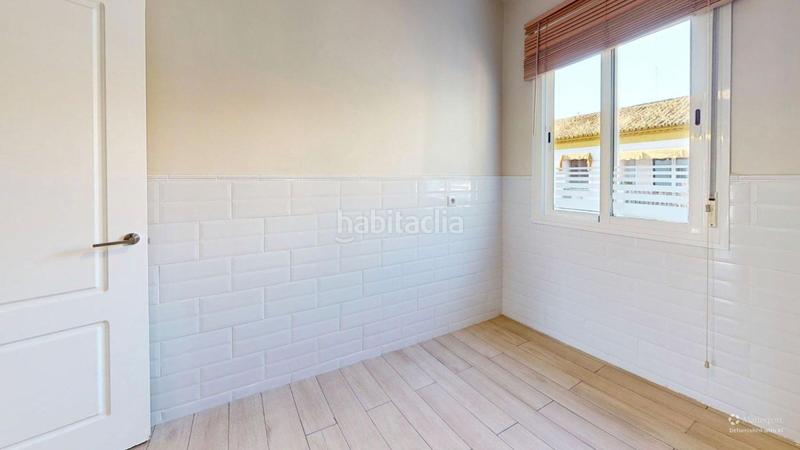 Foto f9f94144-c7cf-4fd8-a1e7-80778dddd4b9. Location appartement dans Los Remedios Sevilla