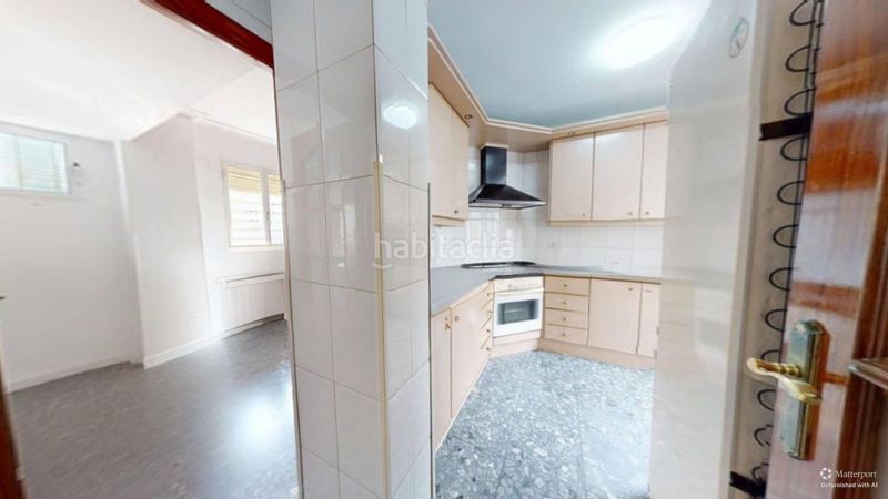 Foto 04877039-d961-45e9-a8e2-5bae2a3b9320. Pis amb aparcament a Los Remedios Sevilla