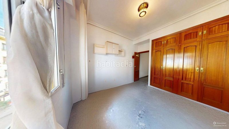 Foto 18ce2e77-93fe-4737-82a1-75eebbcc424f. Pis amb aparcament a Los Remedios Sevilla