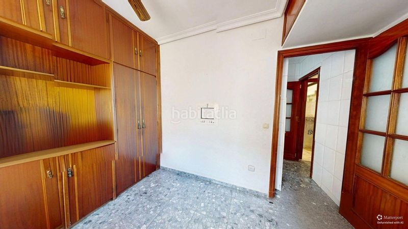 Foto 19cb4138-810b-4baf-8aab-474470dad337. Pis amb aparcament a Los Remedios Sevilla