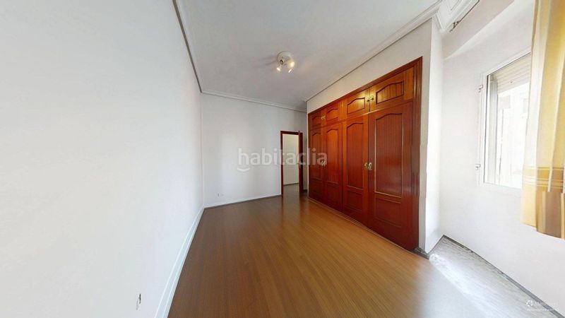 Foto 43f71e3a-c6d2-4edf-8d9c-a09f93456038. Pis amb aparcament a Los Remedios Sevilla