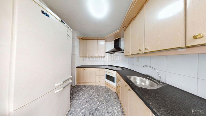 Foto 55eafc0a-9184-44d5-a864-ef01adefbff2. Pis amb aparcament a Los Remedios Sevilla