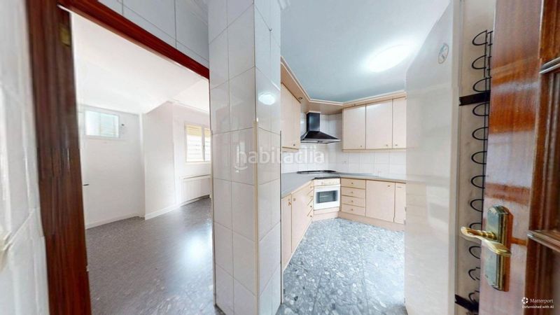 Foto 8fd39004-fc7c-4720-929d-e3553b95bcd8. Pis amb aparcament a Los Remedios Sevilla