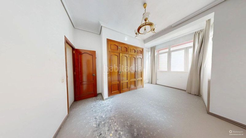 Foto 9f22ef7f-d681-4566-8f54-02b5d4a98f4c. Pis amb aparcament a Los Remedios Sevilla