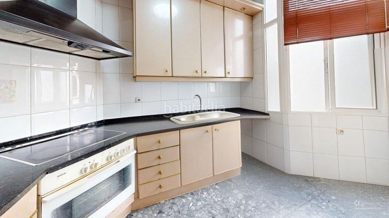 Foto d66a6074-c4a1-4574-852f-5787b4ed1f23. Pis amb aparcament a Los Remedios Sevilla