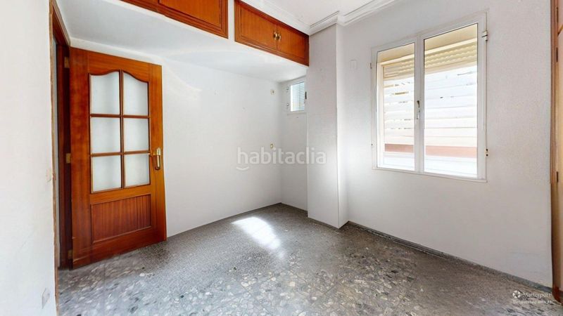 Foto f07f3ed9-e2be-4402-ad8a-595e7859a4a4. Pis amb aparcament a Los Remedios Sevilla