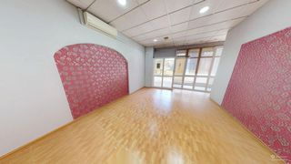 Lloguer Local Comercial  Juan sebastian elcano. Local en alquiler en los remedios, 1 dormitorio.