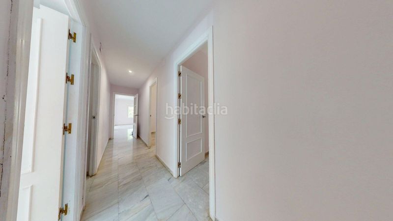 Foto 1ff56d39-96ee-4dcb-a6cf-e3c835142182. Alquiler chalet  en alquiler en simón verde, 5 dormitorios. en Mairena del Aljarafe