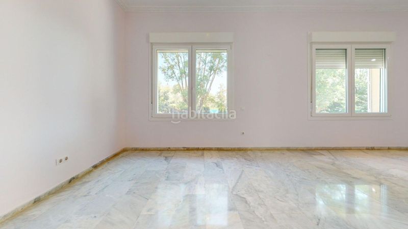 Foto 2c91a19f-0a4b-4884-96bd-481be52124f6. Alquiler chalet  en alquiler en simón verde, 5 dormitorios. en Mairena del Aljarafe