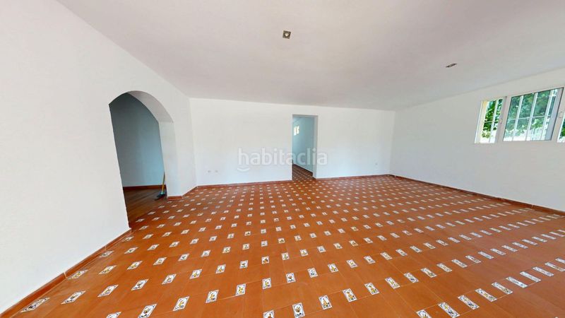 Foto 4b343a5c-f642-4378-b4d4-e88df2933570. Alquiler chalet  en alquiler en simón verde, 5 dormitorios. en Mairena del Aljarafe