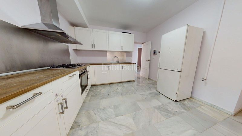 Foto dfd3e0f4-baeb-42dc-afa1-b816af0eb80b. Alquiler chalet  en alquiler en simón verde, 5 dormitorios. en Mairena del Aljarafe