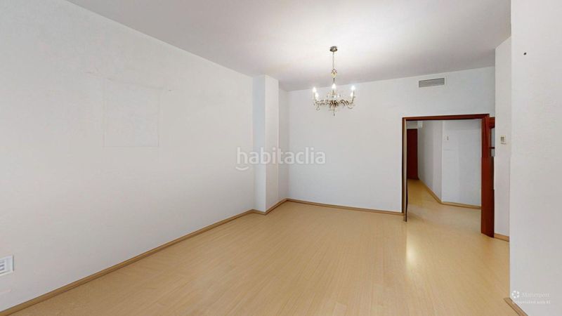 Foto 4f9c7841-e0e1-404d-83a7-c3a4dd6c3d9f. Pis amb calefacció aparcament a Triana Casco Antiguo Sevilla