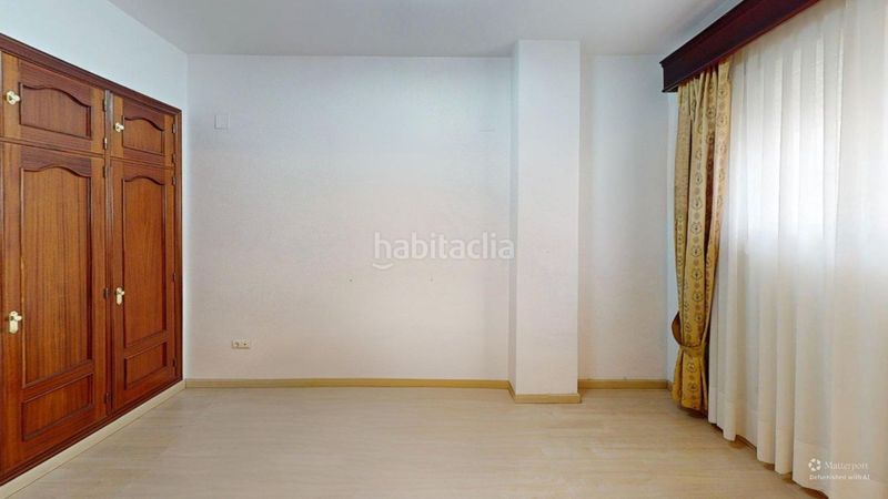 Foto e5deffee-eb00-4908-adaf-b65168201c15. Pis amb calefacció aparcament a Triana Casco Antiguo Sevilla