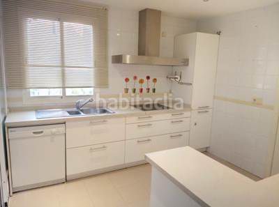 Foto 4f45a568-a3b6-411c-aedf-3be974c085b8. Pis amb aparcament piscina a Santa Eufemia Tomares