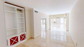 Location Appartement  De cuba. Piso en alquiler en los remedios, 3 dormitorios.