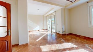 Lloguer Pis  Asunción. Piso en alquiler en los remedios, 4 dormitorios.