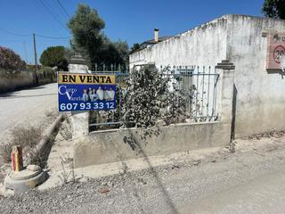 Finca rústica a Urbanizacion urbanizacion las portadas 0. Magnífica parcela en las viñas