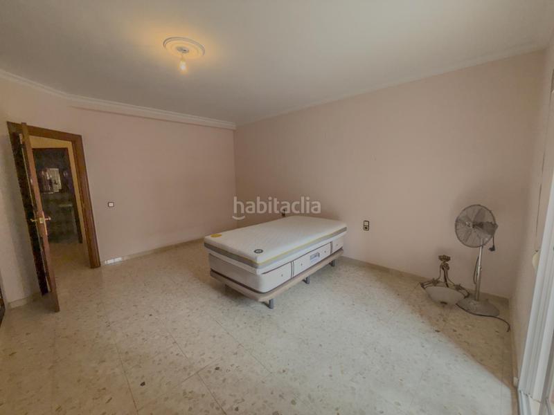 Foto 1139c2ce-b18c-45e3-8415-7ca436b3b7e8. Chalet dans El Arenal - La Pólvora Dos Hermanas