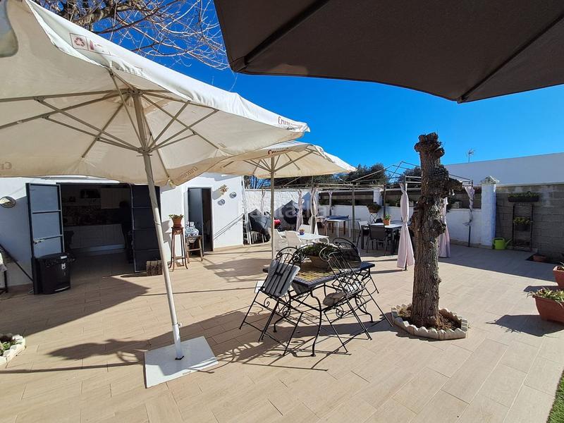 Foto f95ca9cb-c9b3-4e11-a57a-9fb856579dc3. Chalet en Entrenúcleos Dos Hermanas