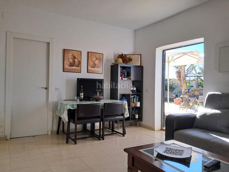 Foto 7f02eead-afcb-4018-be9a-dbb27ead1804. Chalet avec piscine dans Entrenúcleos Dos Hermanas