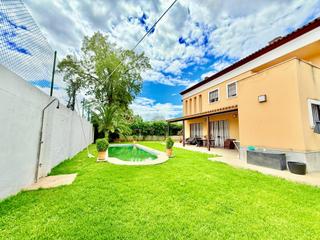 Chalet in Calle Chipiona