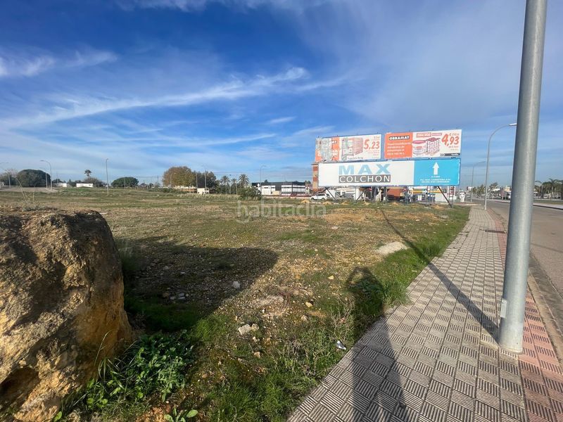 Foto 3d232685-8f9d-469e-a904-a783000ce705. Solar industrial a carretera n-4 0 a La Motilla - Fuente del Rey Dos Hermanas