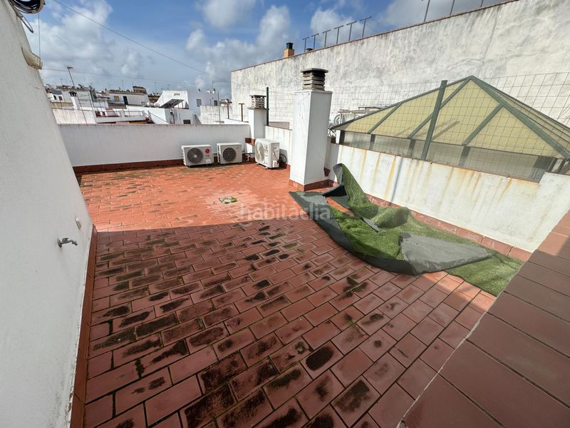 Foto 5da9e76e-dc63-49ec-9004-6f17710d0492. Casa amb aparcament piscina a Centro - Doña Mercedes Dos Hermanas