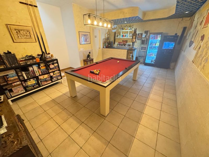 Foto f91acfd0-647a-4e7d-8013-f647fa611993. Casa amb aparcament piscina a Centro - Doña Mercedes Dos Hermanas