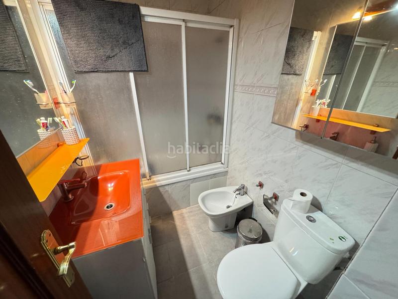 Foto 0c537cf2-e3f7-4033-a42d-a446003d4b56. Piso estupendo piso en doctor fleming en El Arenal - La Pólvora Dos Hermanas