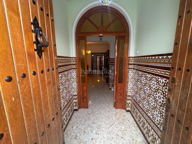 Foto 80b90d34-2c1a-44d4-8b15-2d7ea34c083c. Casa a Centro - Doña Mercedes Dos Hermanas