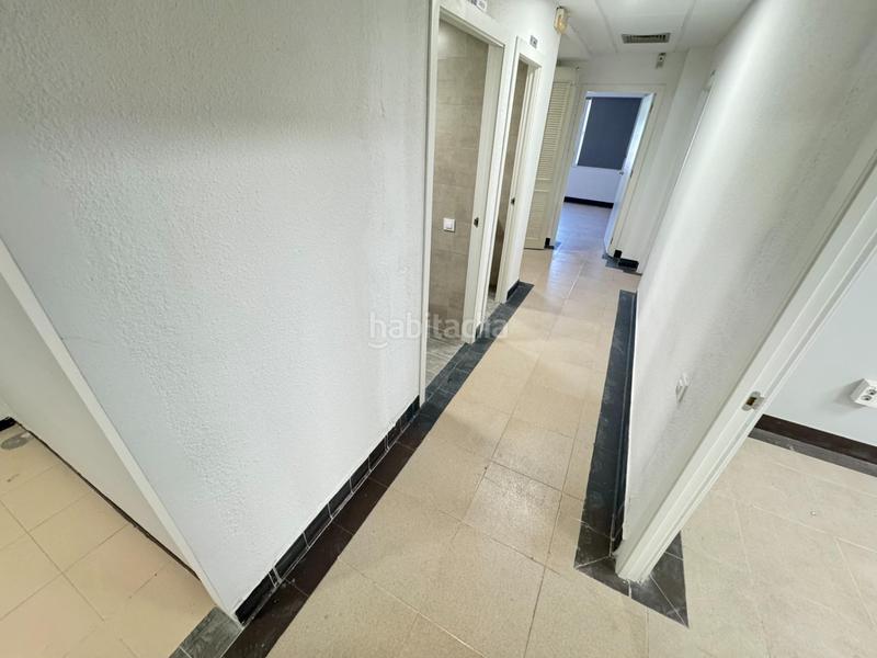 Foto 2b2cde8e-8d22-4b83-8ae3-aee80330a8ec. Local commercial dans Centro - Doña Mercedes Dos Hermanas